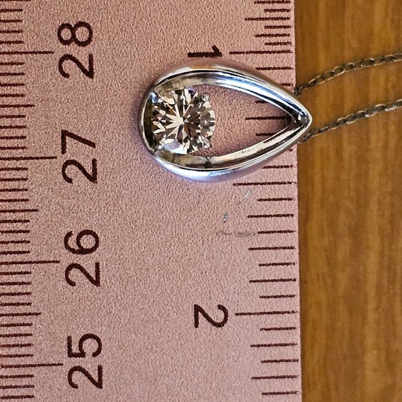 1 CT 925 STERLING SILVER "DIAMOND"  CZ  TEARDROP NECKLACE PENDANT - Picture 5 of 6